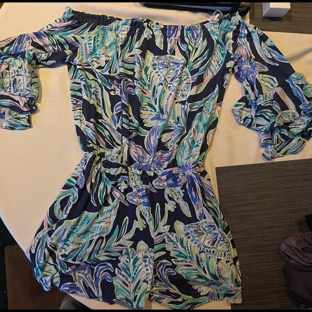 Lilly Pulitzer romper size small!🌺